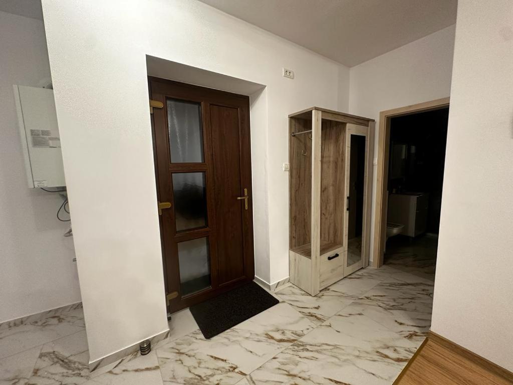 Emanuela Apartments Pécska Kültér fotó