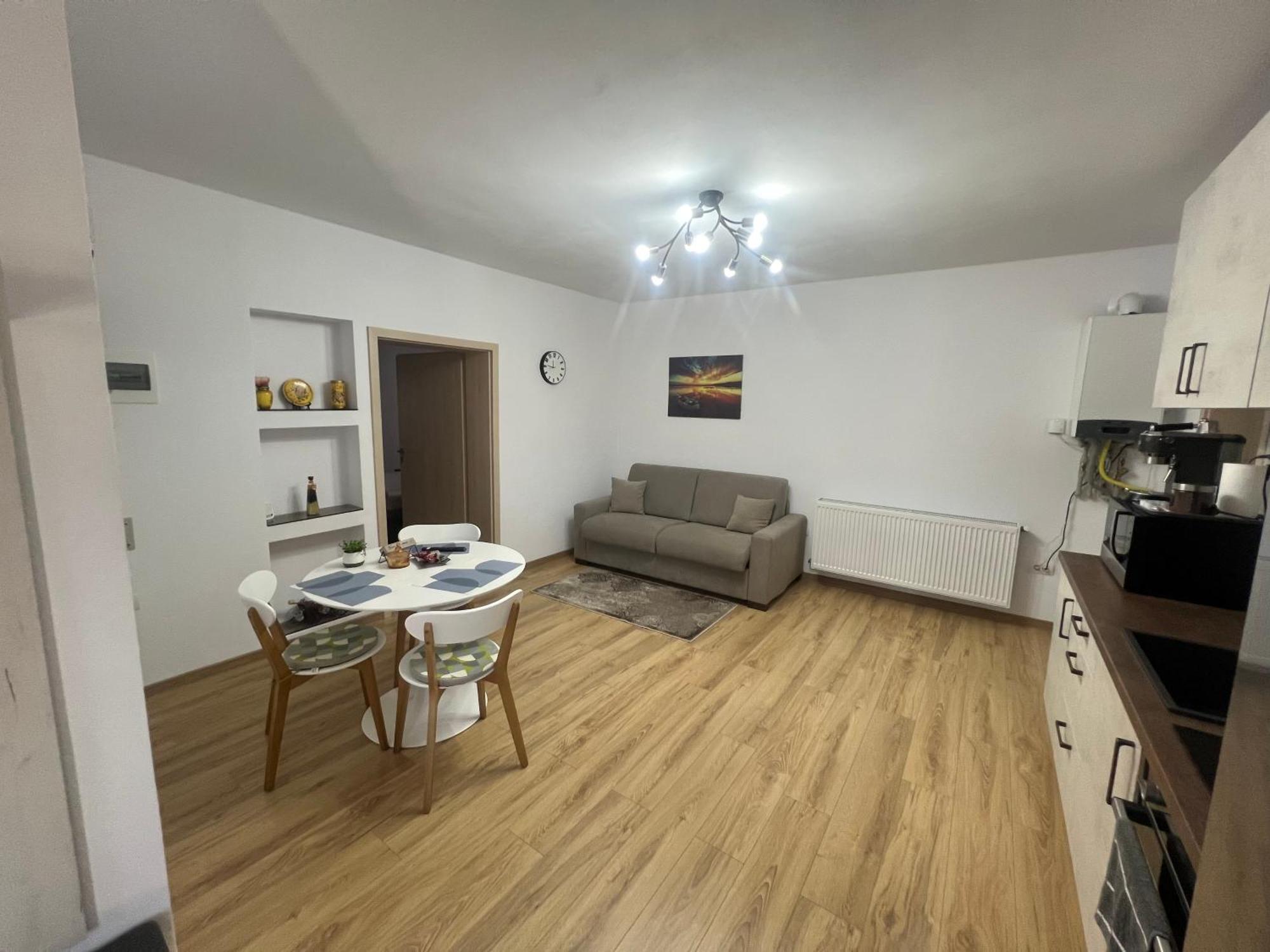 Emanuela Apartments Pécska Kültér fotó